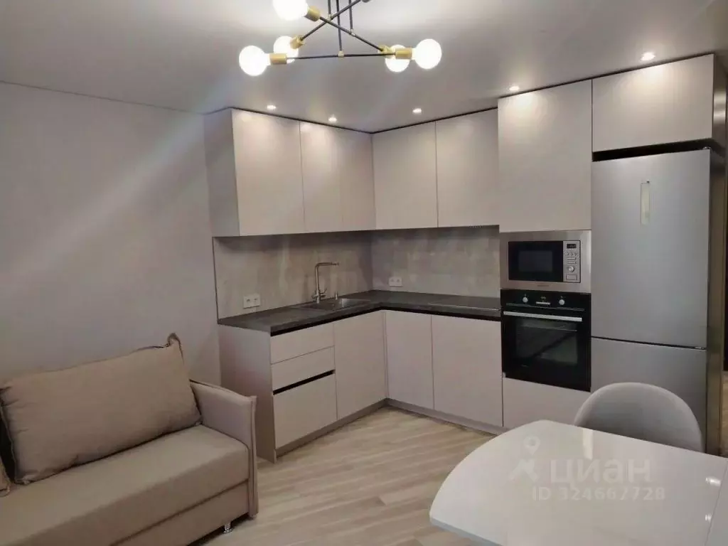 2-к кв. Саратовская область, Саратов просп. Энтузиастов, 2 (67.7 м) - Фото 2