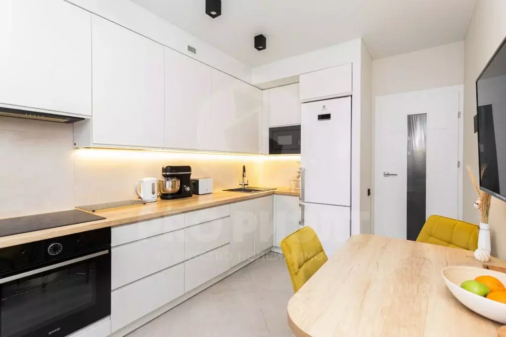 2-к кв. Калининградская область, Гурьевский муниципальный округ, пос. ... - Фото 1