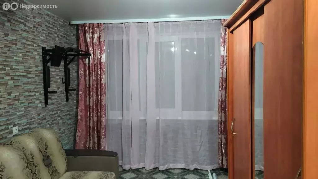 Квартира-студия: Кемерово, Ленинградский проспект, 18А (17 м) - Фото 0