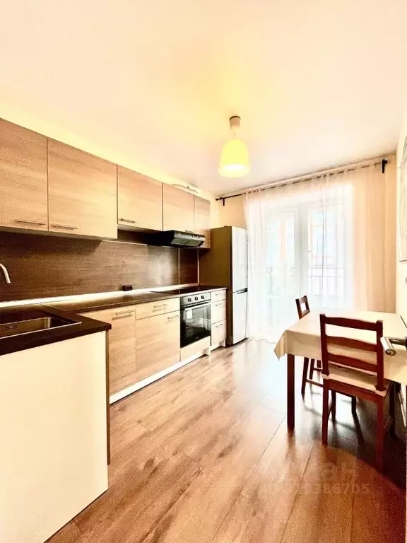1-к кв. Татарстан, Казань ул. Азата Аббасова, 8 (37.0 м) - Фото 0