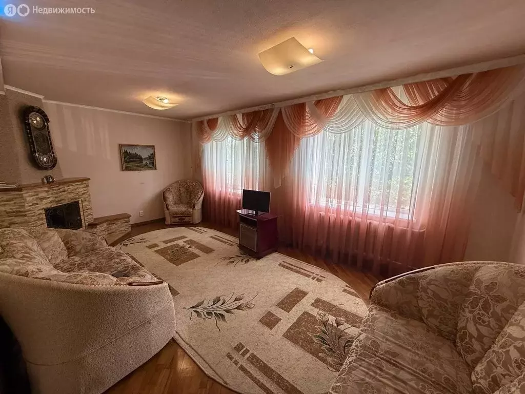 Дом в Кочубеевское, Бульварная улица (178.6 м) - Фото 0