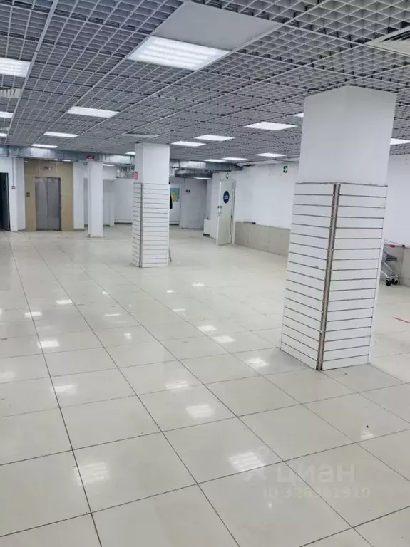 Помещение свободного назначения в Москва ул. Маршала Полубоярова, 4к1 ... - Фото 1