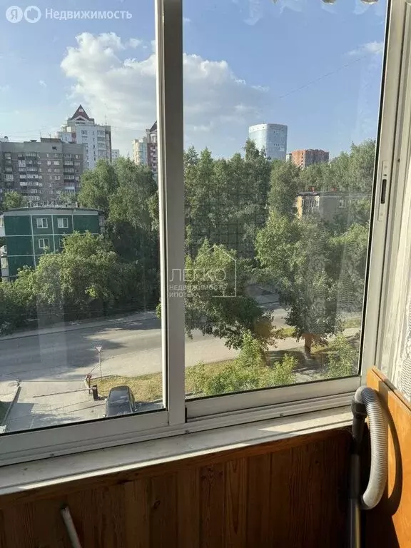 2-комнатная квартира: Новосибирск, улица Кропоткина, 104 (47 м) - Фото 0