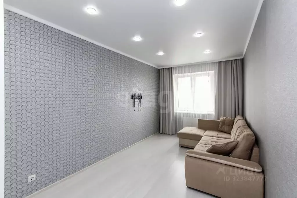 1-к кв. Тюменская область, Тюмень ул. Мельникайте, 2к5 (40.0 м) - Фото 2