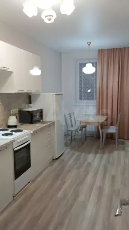 1-к. квартира, 40 м, 12/21 эт. - Фото 0