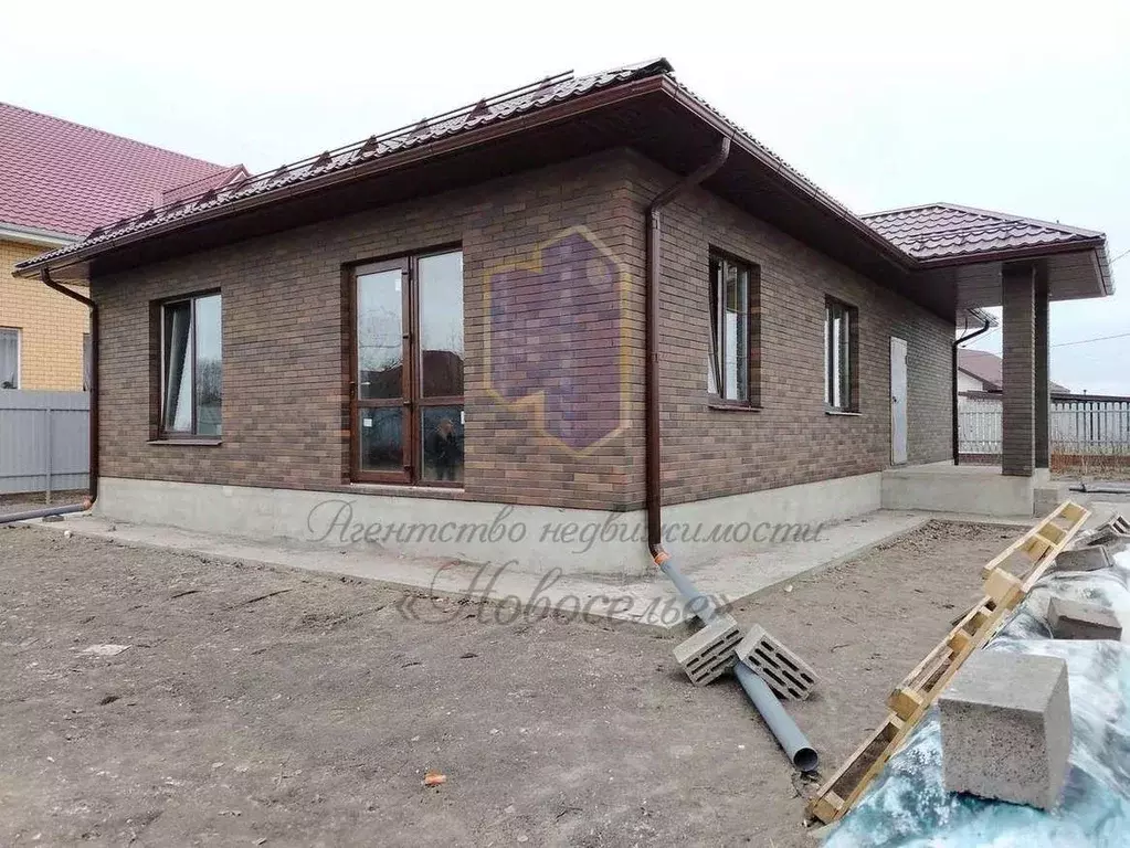 Коттедж в Белгородская область, Старый Оскол Благодатная ул. (120 м) - Фото 1