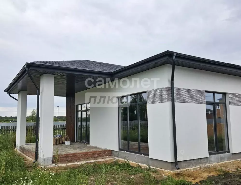 Дом в Марий Эл, Медведевский район, Пекшиксолинское с/пос, д. Тойкино ... - Фото 1