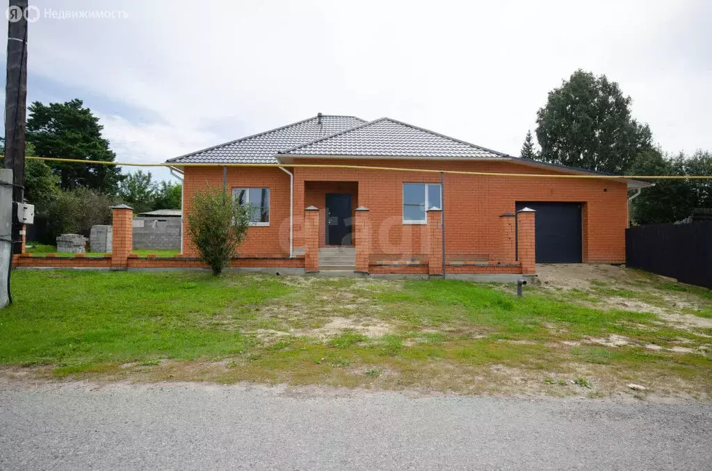 Дом в Заводоуковск, улица Ломоносова (178 м) - Фото 2