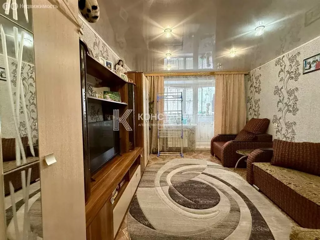 4-комнатная квартира: Миасс, квартал МЖК, 4 (61.6 м) - Фото 1