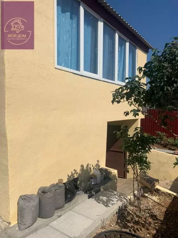 Дом в Крым, Сакский район, Суворовское с/пос, с. Великое  (89 м) - Фото 0