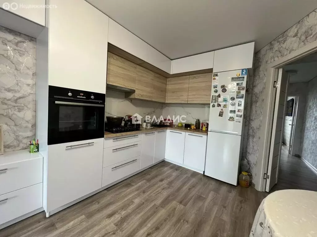 2-комнатная квартира: Белебей, улица Революционеров, 42 (55.3 м) - Фото 1