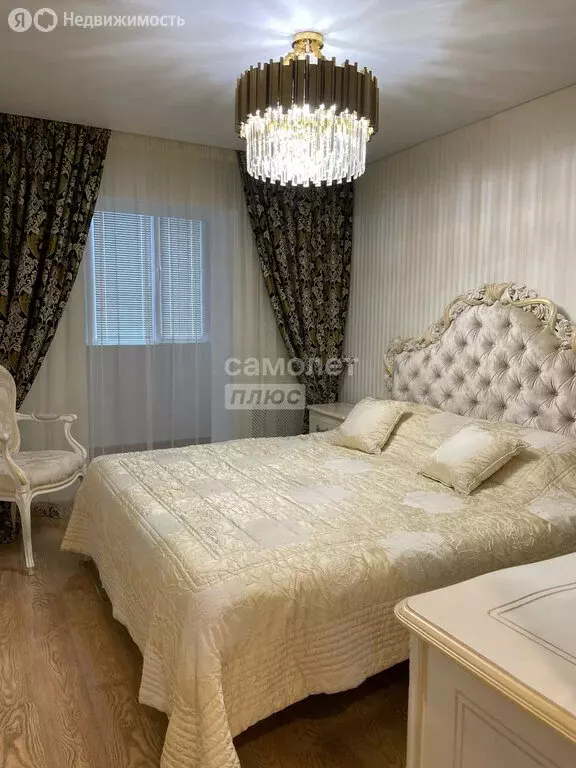 3-комнатная квартира: Грозный, улица У.А. Садаева, 47 (70 м) - Фото 0
