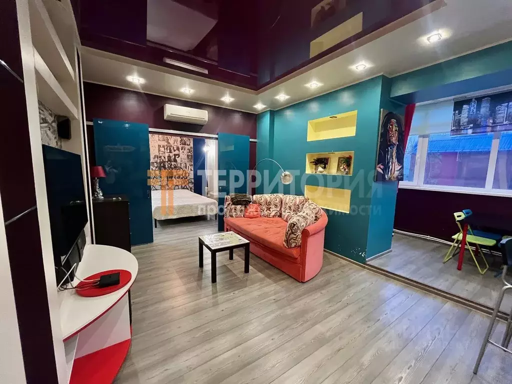 1-к кв. Пермский край, Пермь Сибирская ул., 46 (56.3 м) - Фото 1