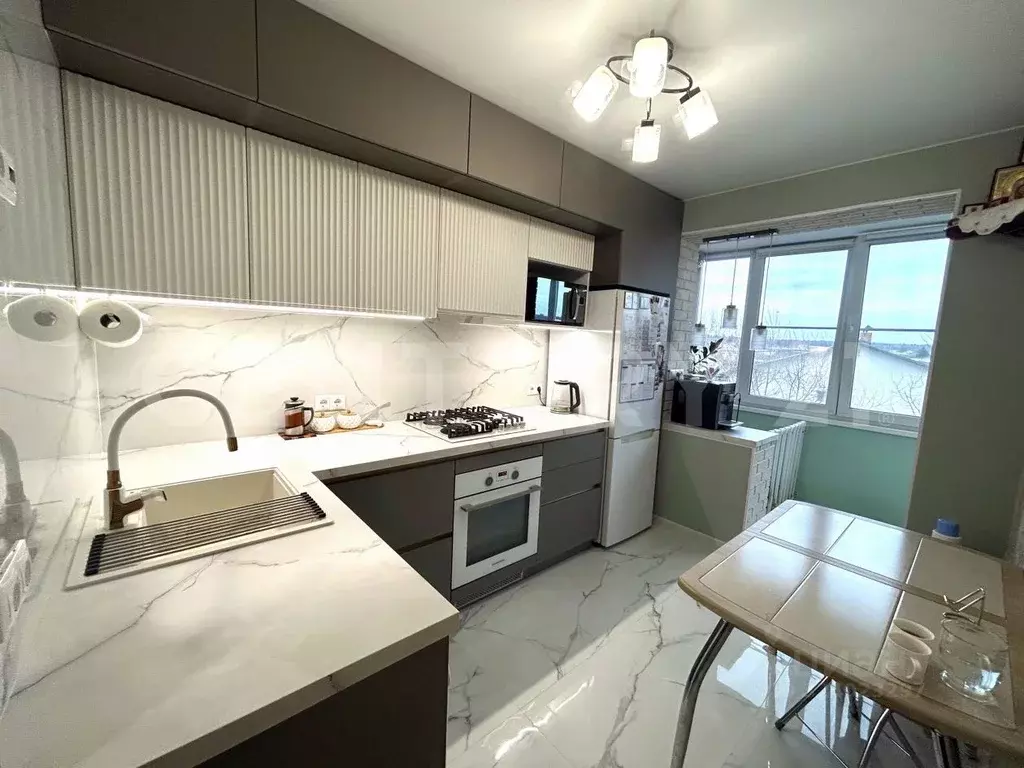 3-к кв. Калужская область, Боровский муниципальный округ, д. Кривское ... - Фото 1