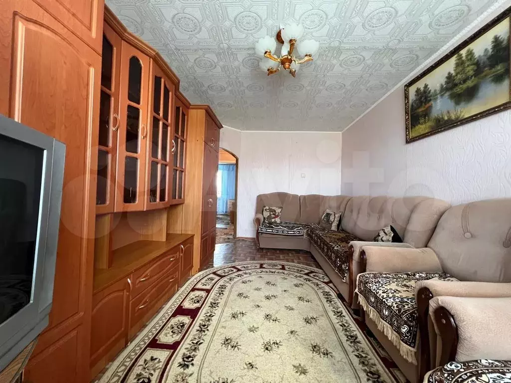 3-к. квартира, 60 м, 5/5 эт. - Фото 0