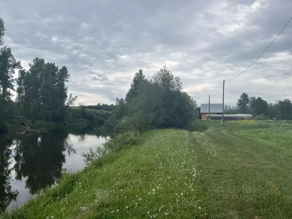 Участок в Челябинская область, Кусинский муниципальный округ, д. ... - Фото 0