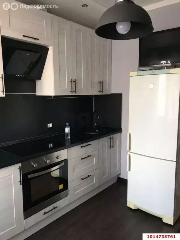 1-комнатная квартира: Краснодар, Уссурийская улица, 10 (38 м) - Фото 1