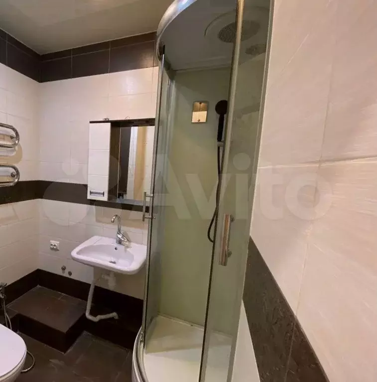 Апартаменты-студия, 10,2 м, 3/3 эт. - Фото 1