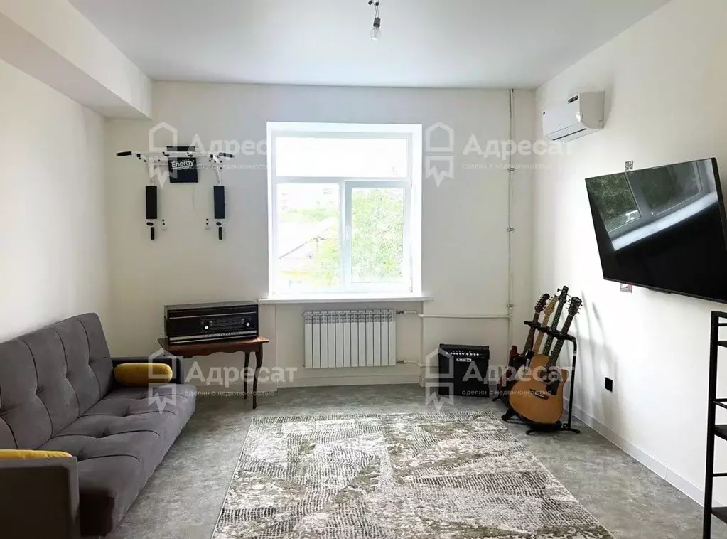 3-к кв. Волгоградская область, Волгоград ул. Дзержинского, 19 (80.8 м) - Фото 2