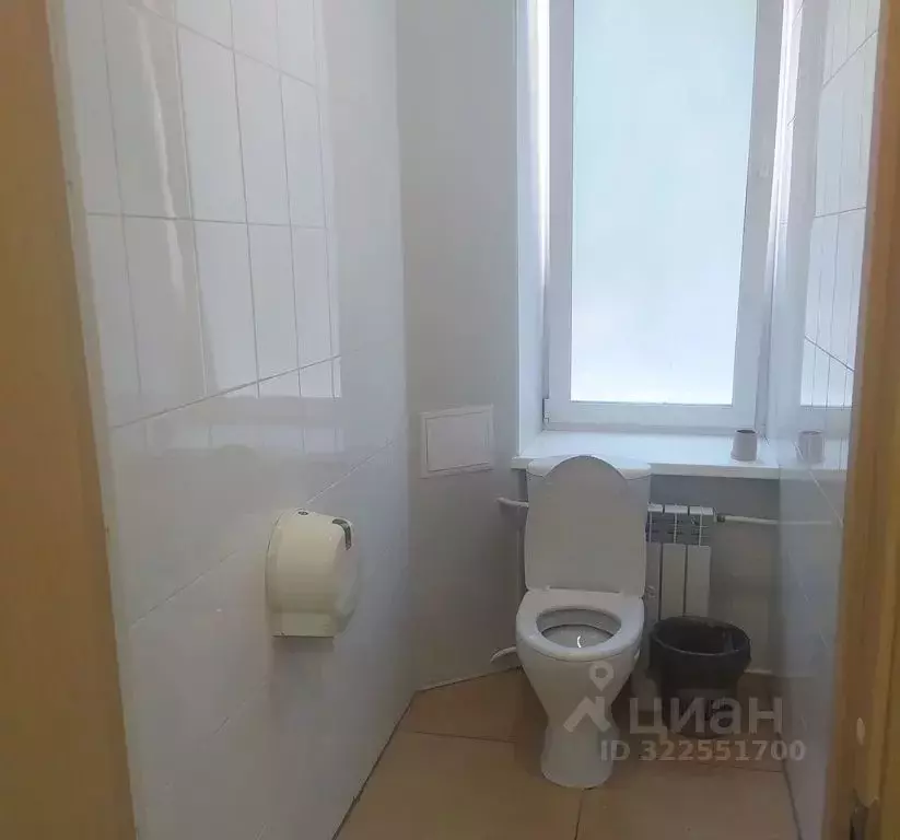 Комната Свердловская область, Екатеринбург ул. Республиканская, 1А - Фото 1