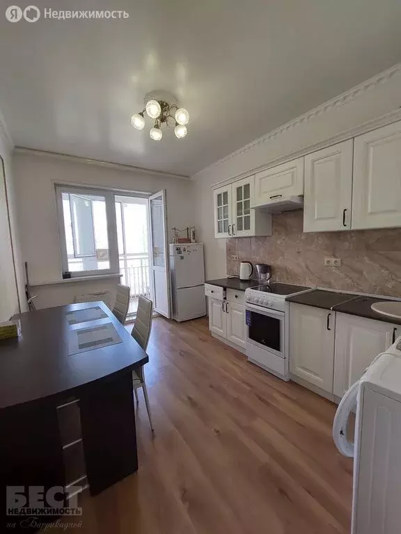 Квартира-студия: Люберцы, Весенняя улица, 14 (55.8 м) - Фото 1