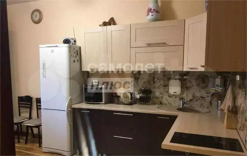 1-к. квартира, 40 м, 1/10 эт. - Фото 0