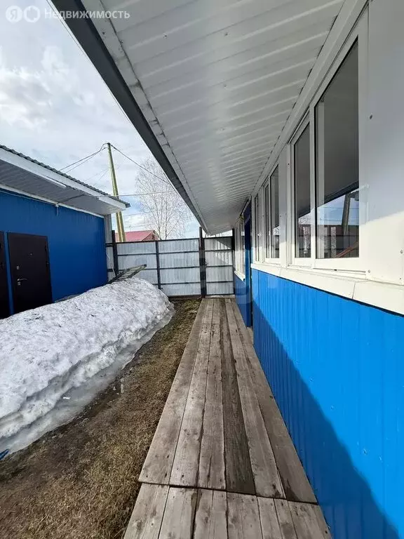 3-комнатная квартира: посёлок городского типа Козулька, Рабочая улица, ... - Фото 2