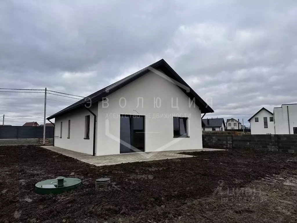 Дом в Калининградская область, Гурьевский муниципальный округ, пос. ... - Фото 1