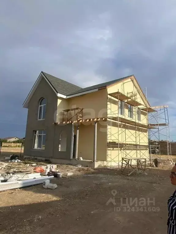 Дом в Крым, Раздольное пгт просп. 30-летия Победы, 39 (150 м) - Фото 1