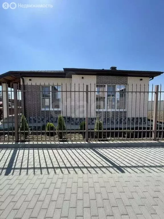 Дом в посёлок Койсуг, Батайская улица (120 м) - Фото 0