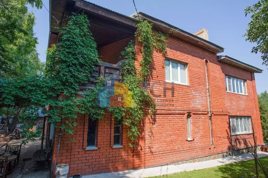 Дом в Тульская область, Тула ул. Чмутова, 198 (290 м) - Фото 1