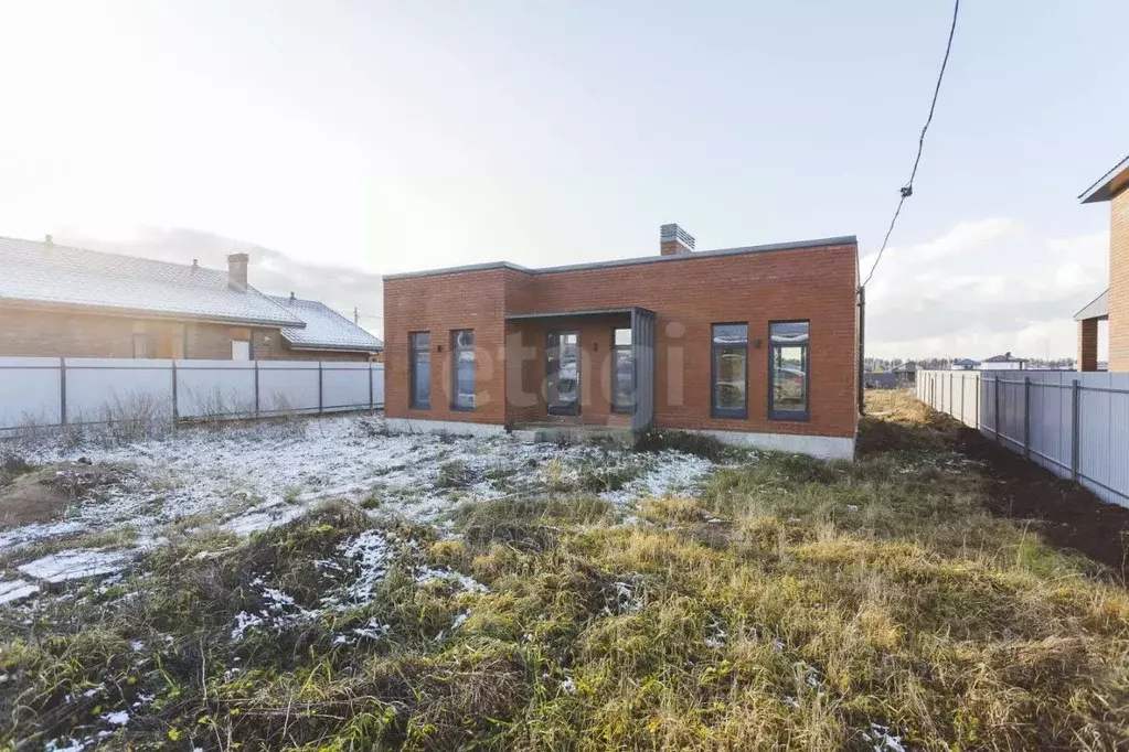 Дом в Башкортостан, Уфимский район, Русско-Юрмашский сельсовет, д. ... - Фото 1