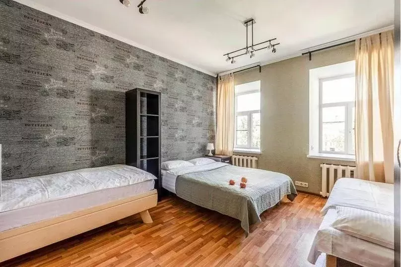 3-к кв. Санкт-Петербург Ропшинская ул., 30 (71.0 м) - Фото 1