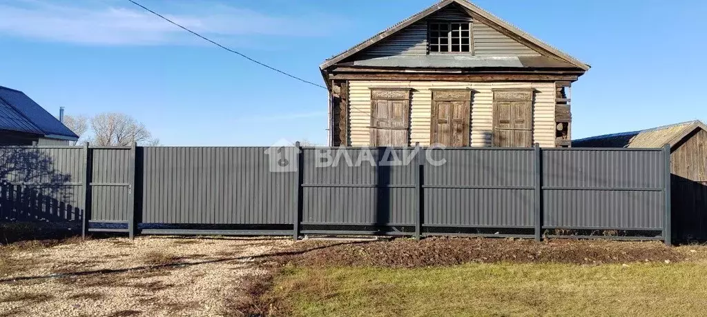 Дом в Саратовская область, Балаковский район, с. Красный Яр ул. ... - Фото 0
