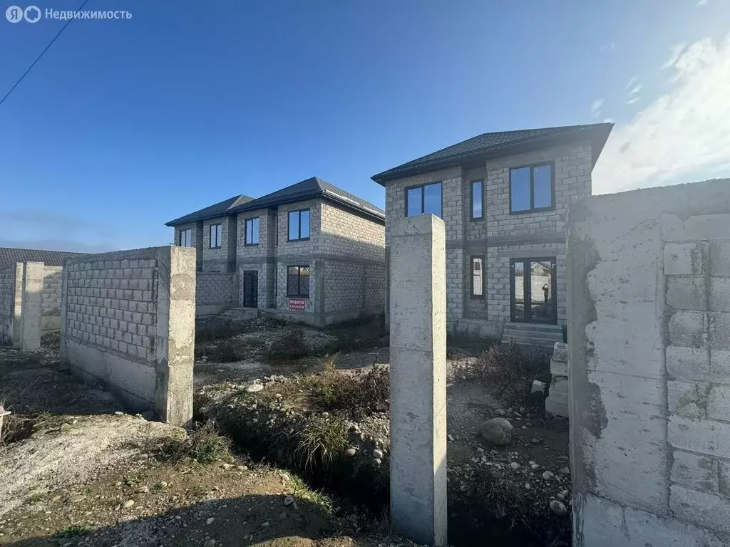 Дом в Чегем, улица имени Братьев Шадовых (140 м) - Фото 2