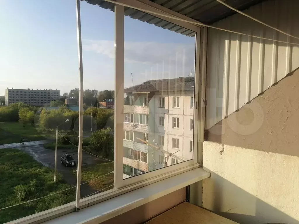 3-к. квартира, 63 м, 5/5 эт. - Фото 0
