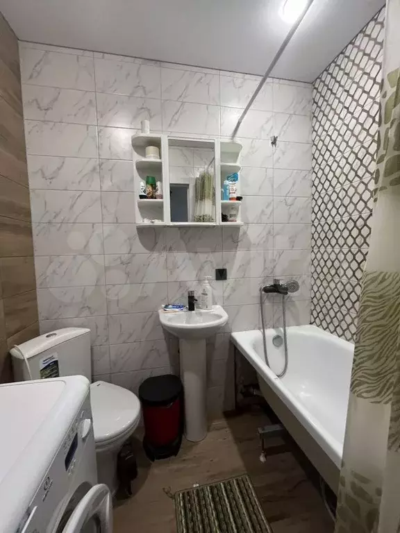 Комната 18 м в 1-к., 2/5 эт. - Фото 1