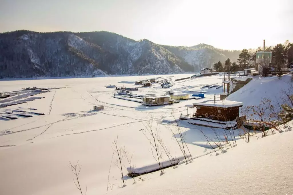 Дом в Красноярский край, Дивногорск ул. Залив Шумиха, 20/2 (110 м) - Фото 1