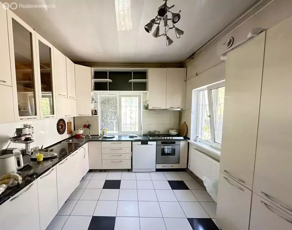 Дом в Симферополь, улица Лексина, 1 (120 м) - Фото 1