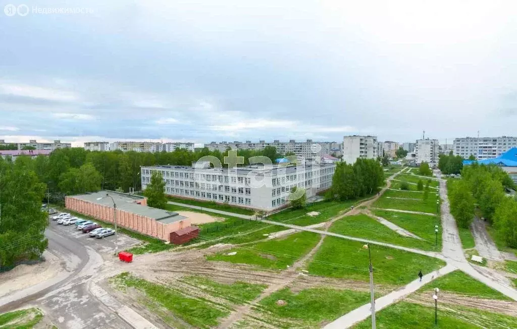 2-комнатная квартира: Тобольск, 7-й микрорайон, 35 (51.5 м) - Фото 1