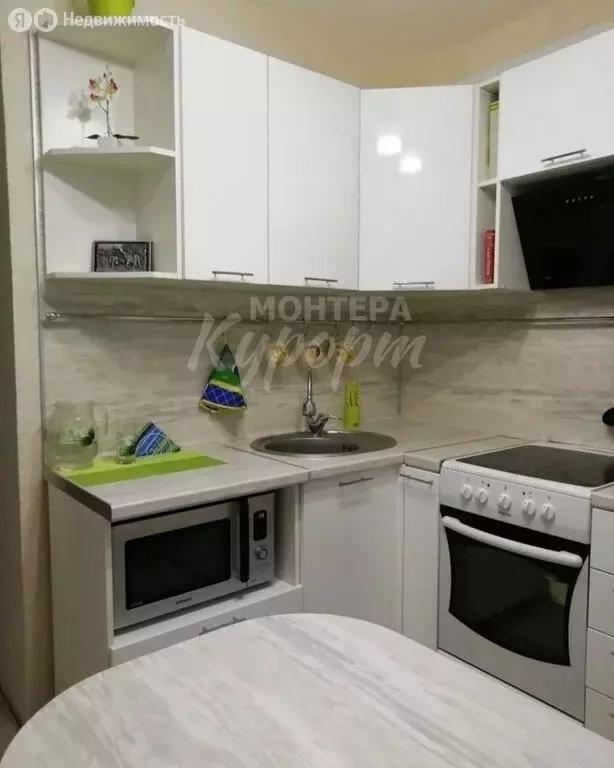 2-комнатная квартира: Магнитогорск, улица Завенягина, 1 (50 м) - Фото 1