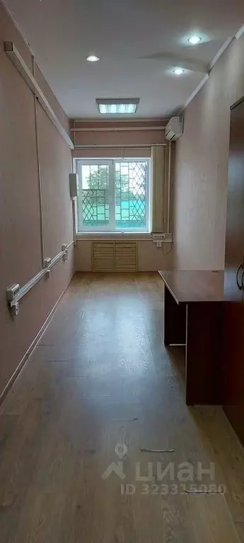 Офис в Краснодарский край, Лабинск ул. Константинова, 86 (12 м) - Фото 2