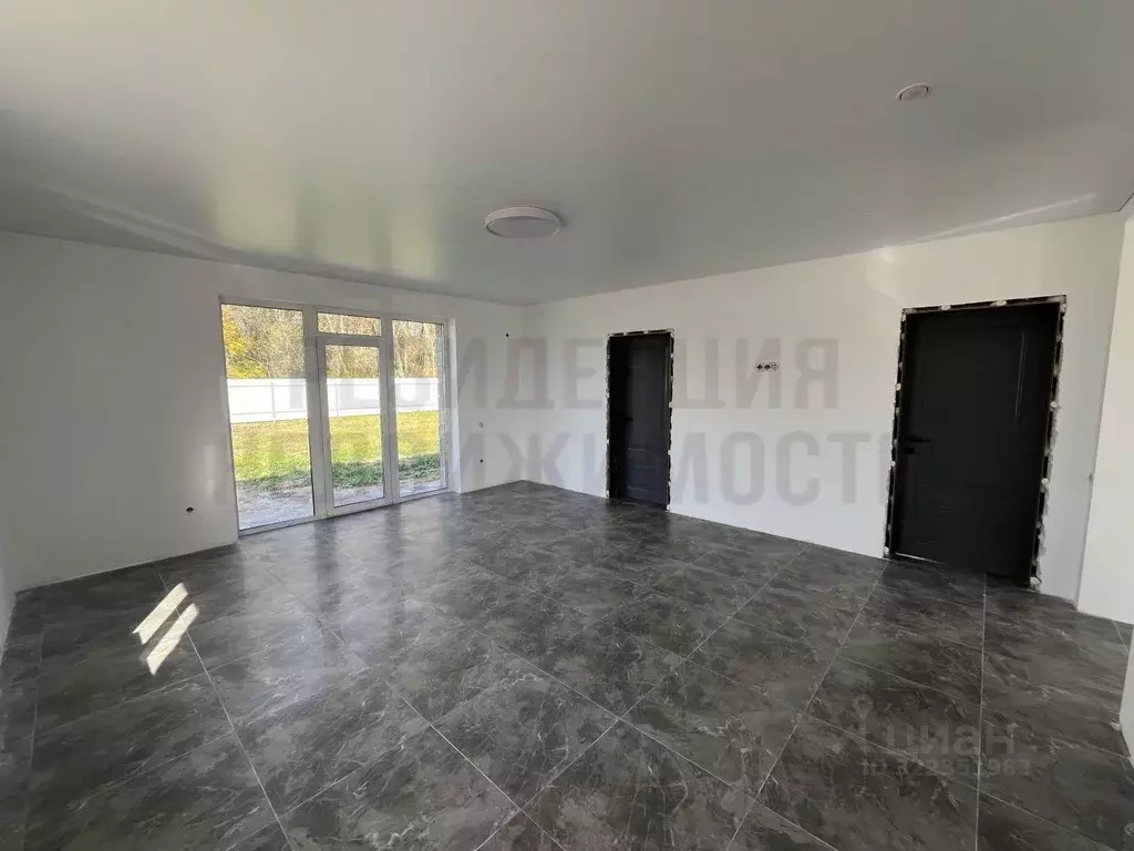 Дом в Самарская область, Красный Яр с/пос, с. Нижняя Солонцовка ул. ... - Фото 1