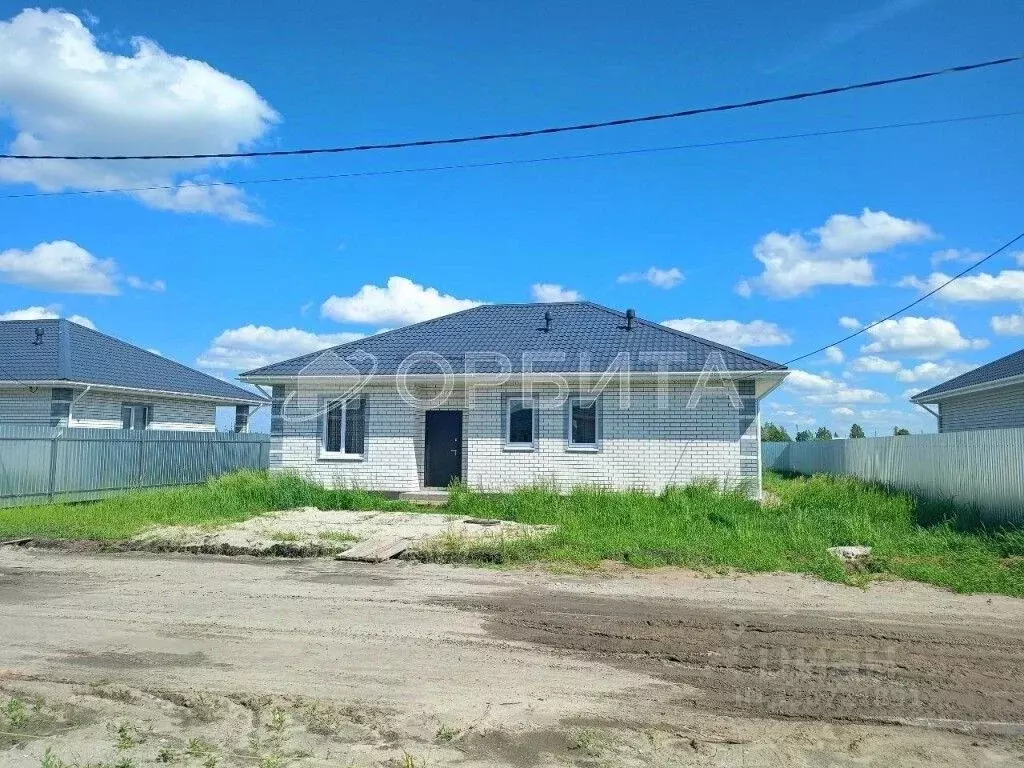 Дом в Тюменская область, Тюмень Ембаевское ТОО,  (92 м) - Фото 1