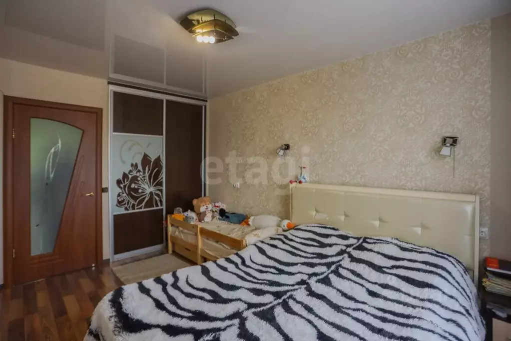 3-к кв. Иркутская область, Ангарск 6А мкр, 29 (67.7 м) - Фото 1