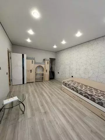 3-к. квартира, 76 м, 9/9 эт. - Фото 0