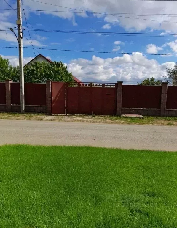 Дом в Крым, Раздольненский район, Березовское с/пос, с. Березовка ул. ... - Фото 1