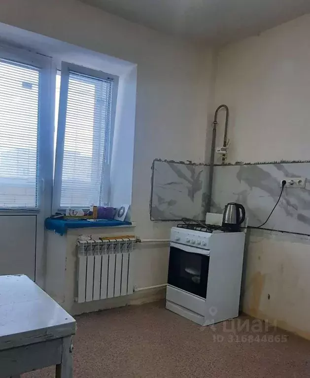1-к кв. Тамбовская область, Тамбов Бастионная ул., 24Е (33.9 м) - Фото 0