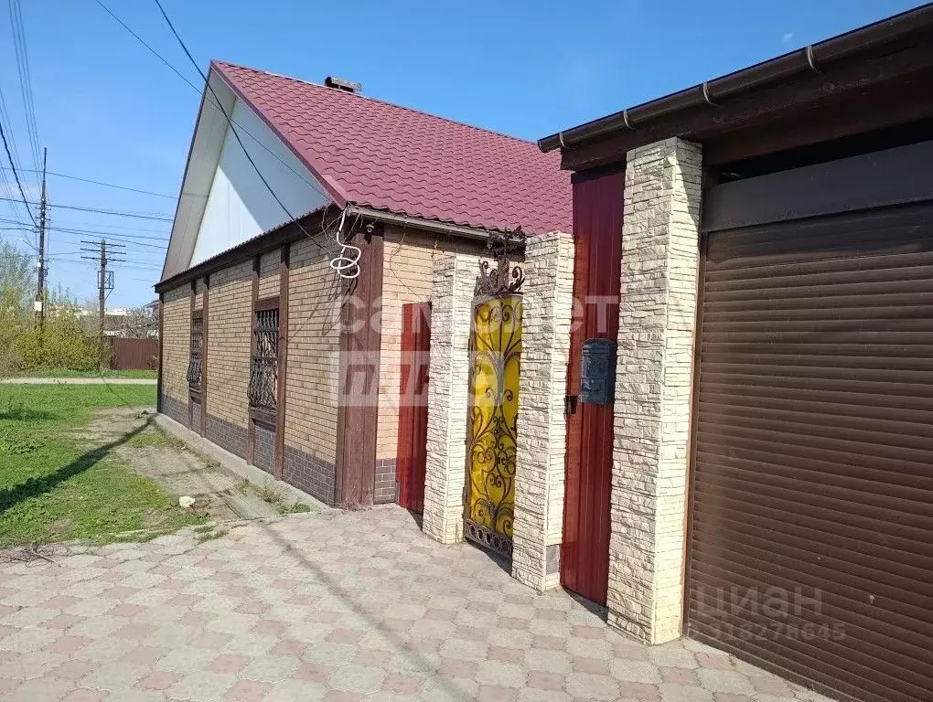 Дом в Саратовская область, Энгельс Невская ул. (115 м) - Фото 1