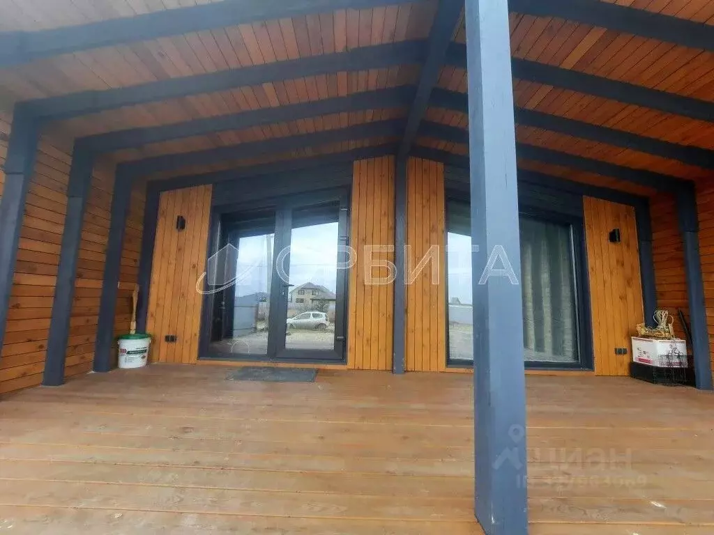 Дом в Тюменская область, Тюменский муниципальный округ, д. Якуши ул. ... - Фото 1